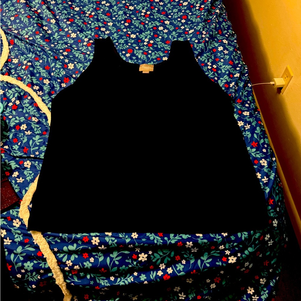 Black dressy tank top